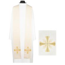 Fehér stóla hímzett kereszt díszítéssel