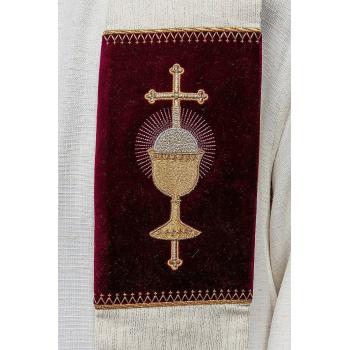Fehér stóla hímzett - Eucharisztia + PX mintával